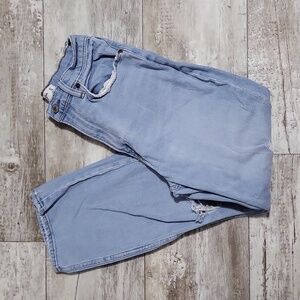 Abercrombie & Fitch The Ankle Straight, Ultra High Rise Jeans